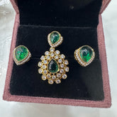 PENDANT SET CHAINS pendant set 230 GOLDEN STONE EMERALD