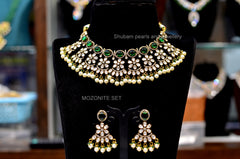 CHOKER Choker 078 Mozonite With Victorian Polish EMERALD