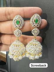Earring earrings 071 DIAMOND EMERALD