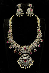 NECKLACE Long Necklace 480 DIAMOND RUBY