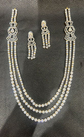 NECKLACE Nk197 DIAMOND EMERALD