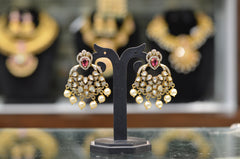 Earring ER042 VICKTORIAN RUBY