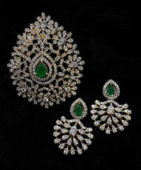 PENDANT SET CHAINS PENDANT SET CHAINS DIAMOND PENDANT SET PE133 DIAMOND EMERALD