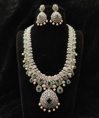 NECKLACE long Necklace 015 - NE015 DIAMOND EMERALD