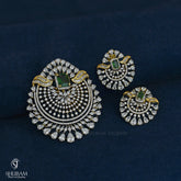 PENDANT SET CHAINS Pendant set 211 DIAMOND EMERALD