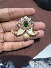 PENDANT SET / LOCKETS Tigernail 002 GOLDEN STONE EMERALD