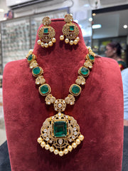 NECKLACE Necklace 563 MOISSANITE EMERALD