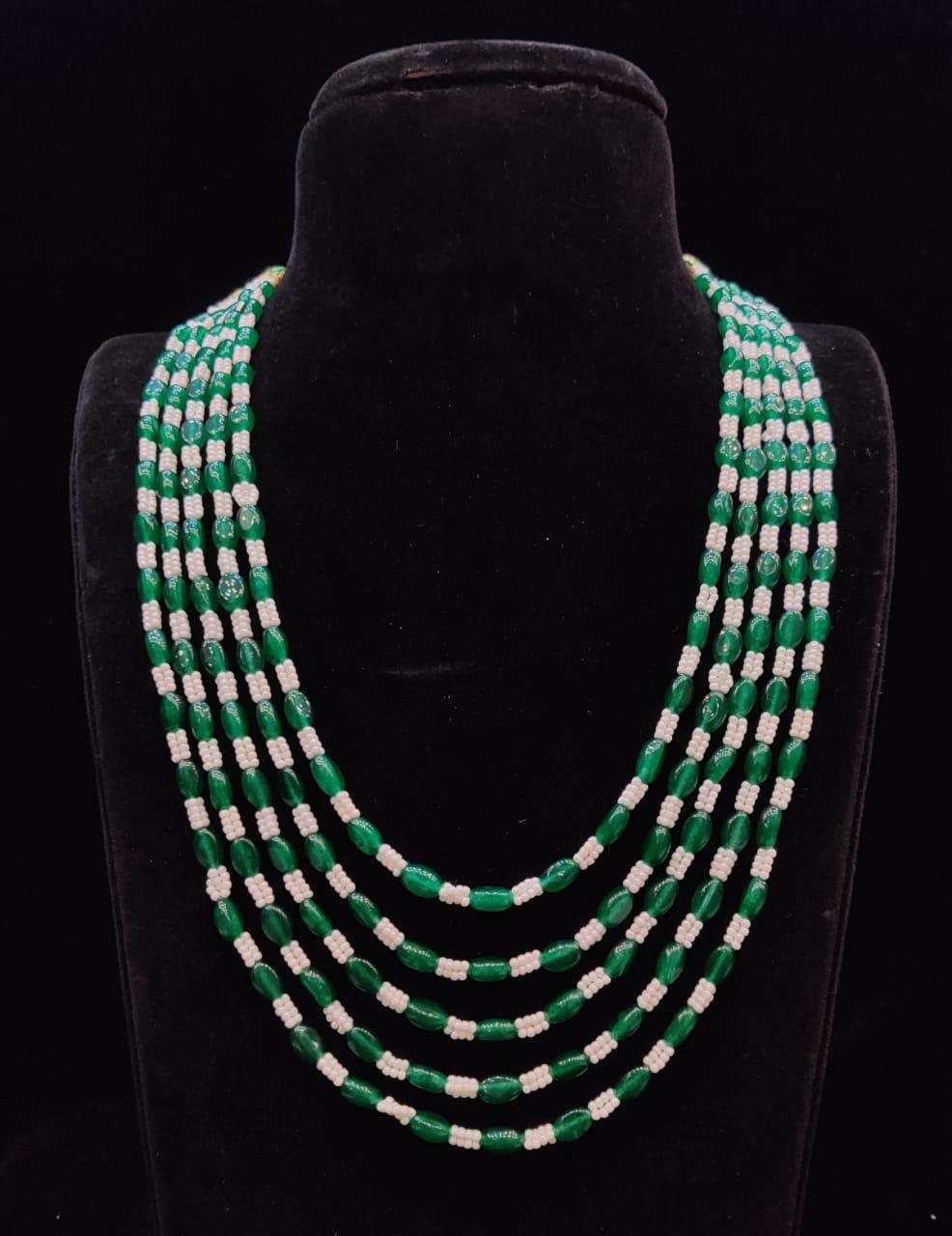 poth 18 BEADS MALA AND CHAINS POTH AND BEADS 029 EMERALD 18-20