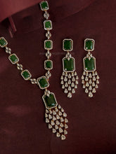 NECKLACE Necklace 730 DIAMOND EMERALD