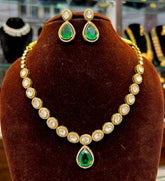 NECKLACE Necklace 824 MOZONITE EMERALD