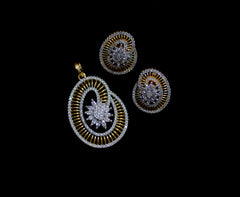 PENDANT SET / LOCKETS PENDANT 108 DIAMOND WHITE