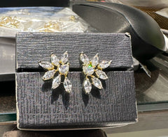 Earring Eartops 010 DIAMOND WHITE