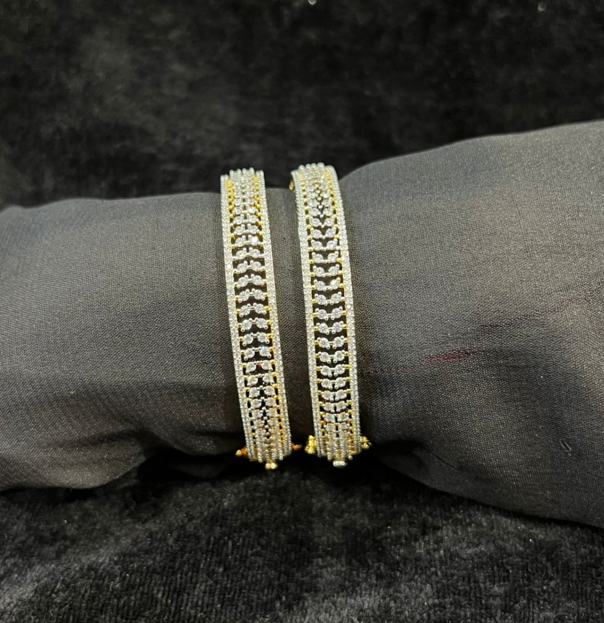 BRACELET/BANGLE Bangles 008 WHITE 2'4