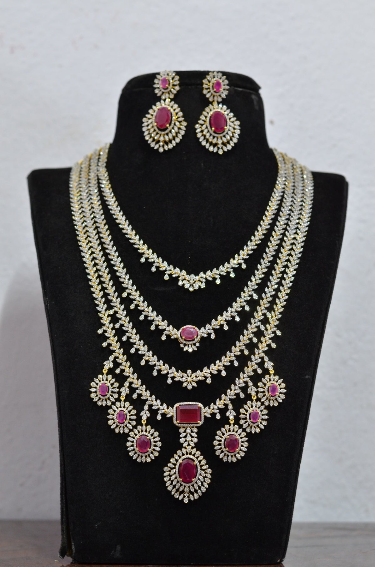 NECKLACE Necklace 406 DIAMOND  RUBY Layers