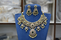 NECKLACE Nk076 VICKTORIAN  EMERALD