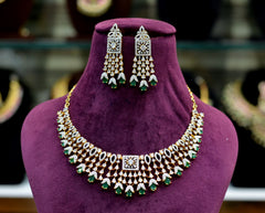 NECKLACE Necklace 685 DIAMOND EMERALD