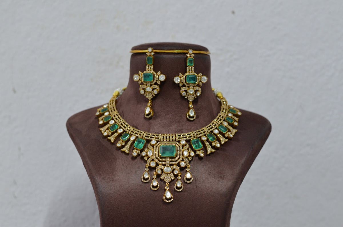 NECKLACE Necklace 644 MOZONITE EMERALD