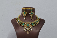 NECKLACE Necklace 644 MOZONITE EMERALD