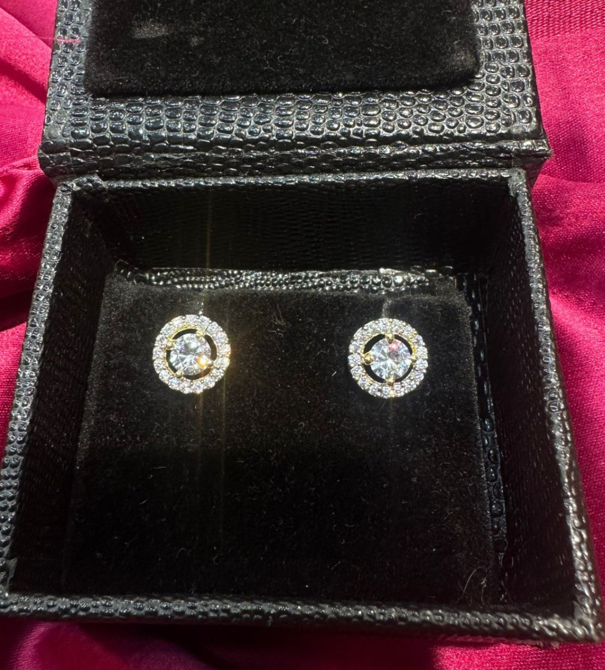Earring Eartops 095 DIAMOND WHITE