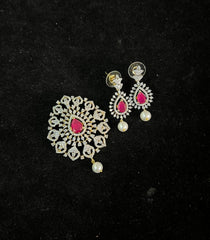 PENDANT SET CHAINS Pendant set 142 DIAMOND RUBY
