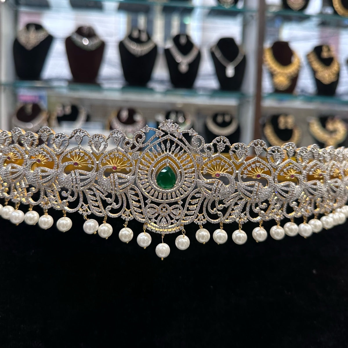VADDANAM WB060 DIAMOND  EMERALD