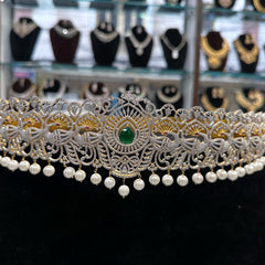 VADDANAM WB060 DIAMOND  EMERALD