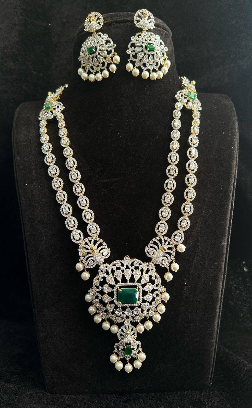 NECKLACE Necklace 024 DIAMOND EMERALD