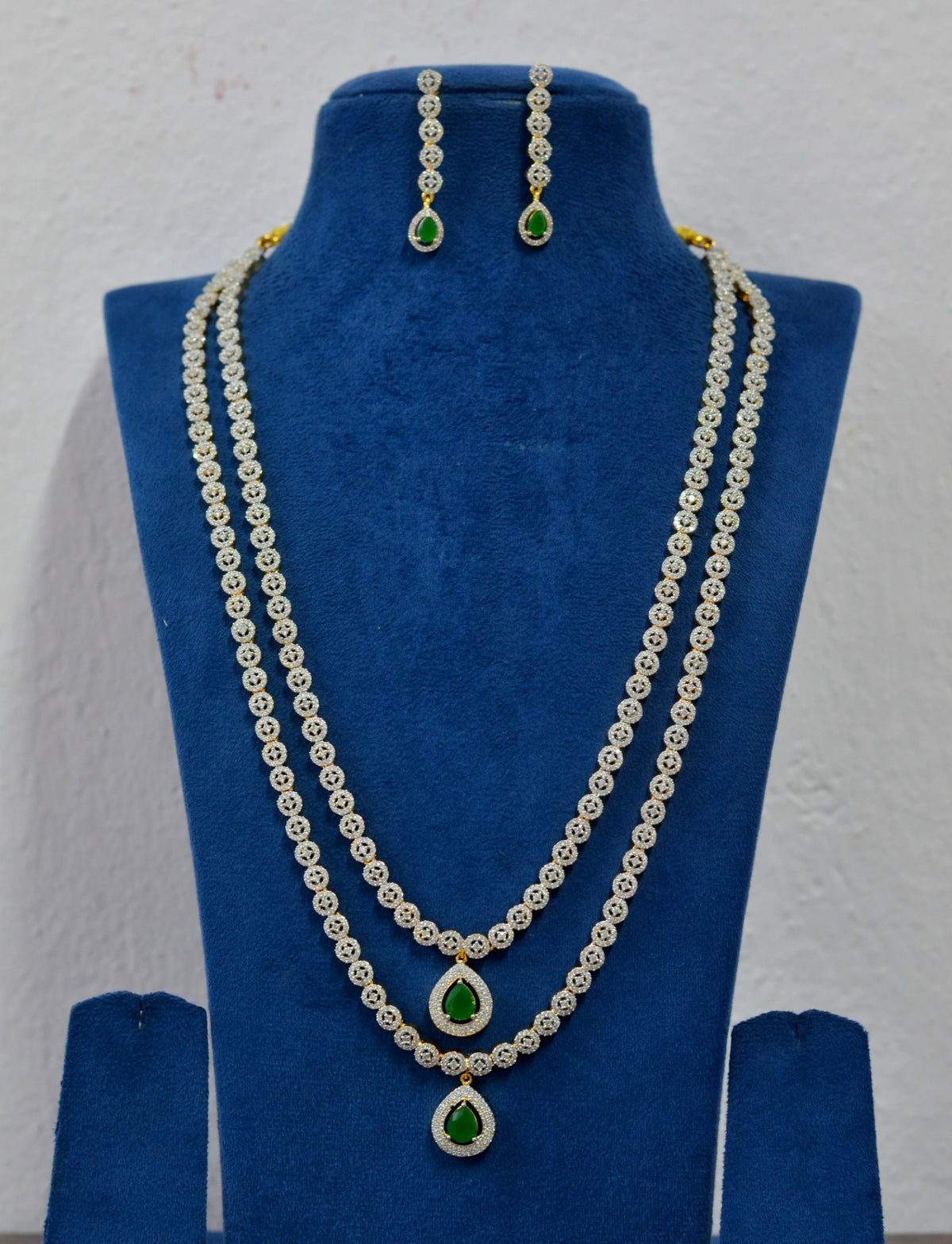 NECKLACE Necklace 911 DIAMOND EMERALD