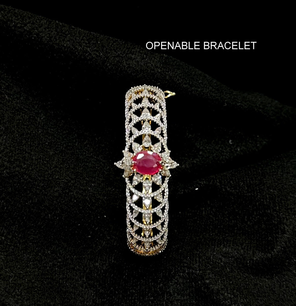 BRACELET/BANGLE Bracelet 050 RUBY 2 '6 Openable Bangle