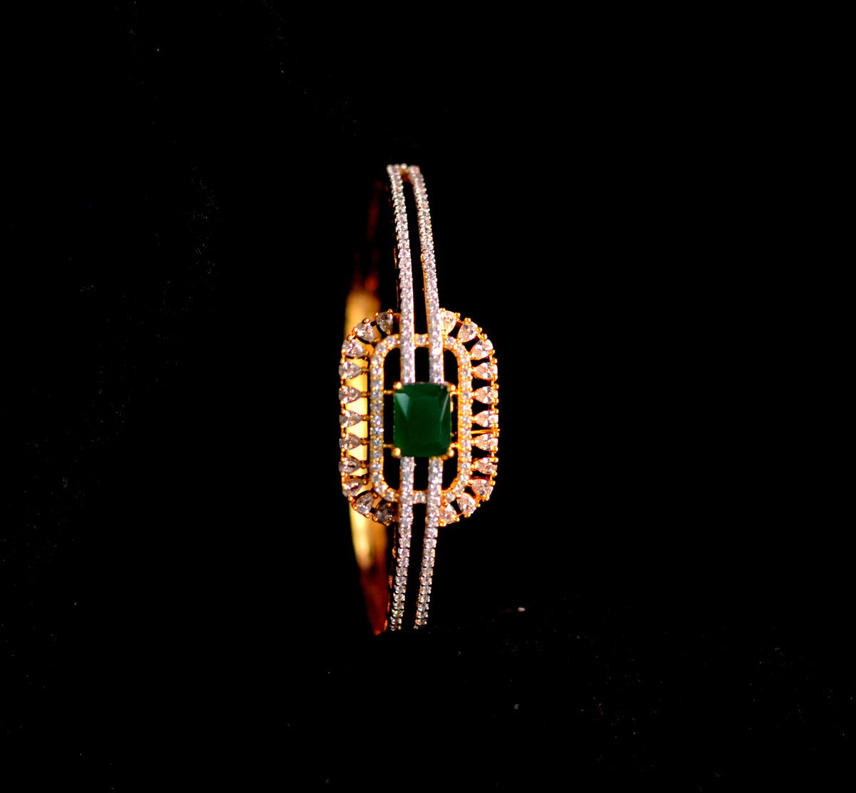 BRACELET/BANGLE Bracelet 028 EMERALD Openable