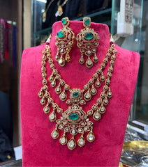 NECKLACE Necklace 036 MOZONITE EMERALD