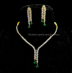 NECKLACE necklace 610 DIAMOND EMERALD