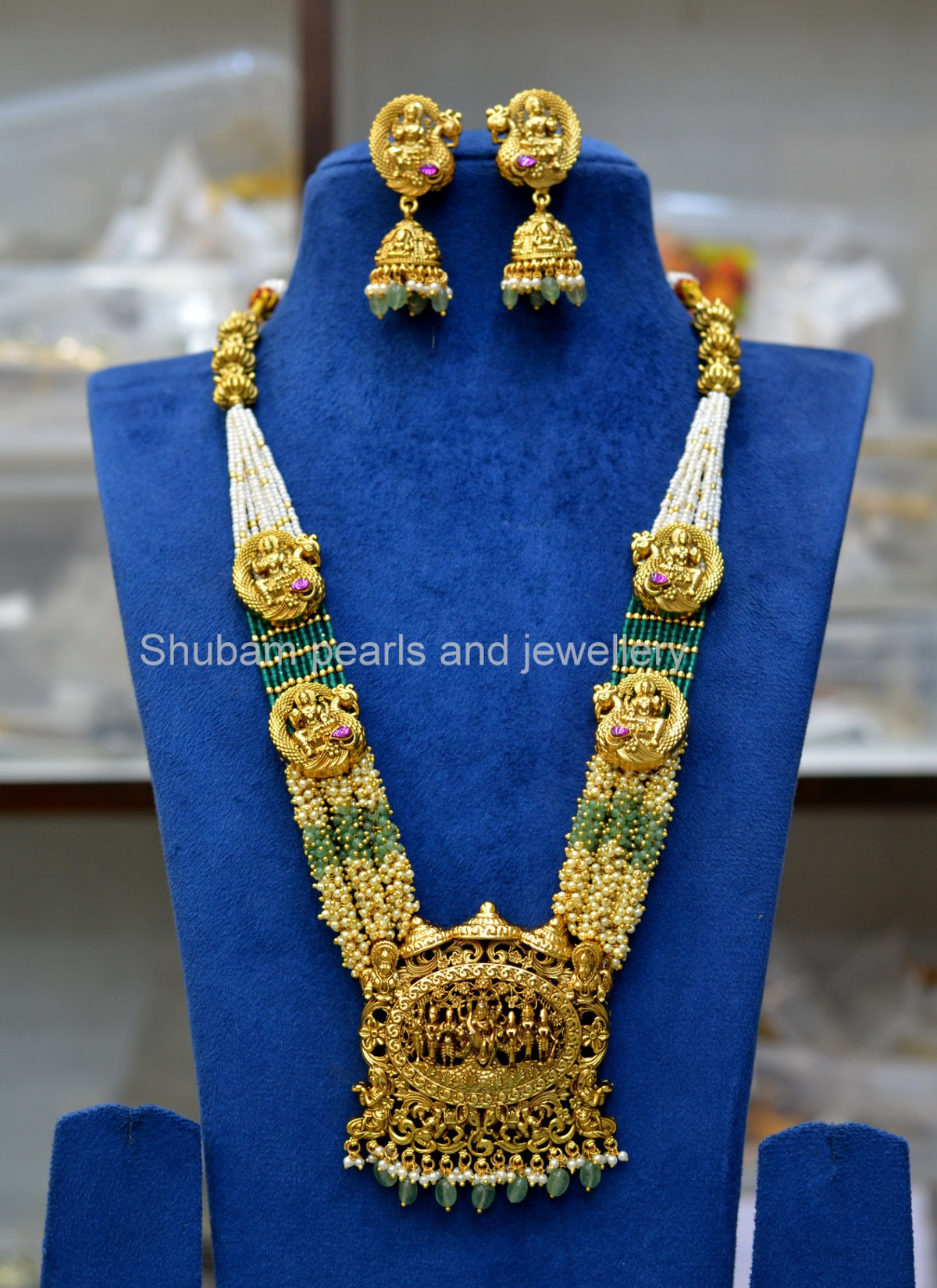 NECKLACE Necklace 799 NAKSHI ANTQIUE green and cream