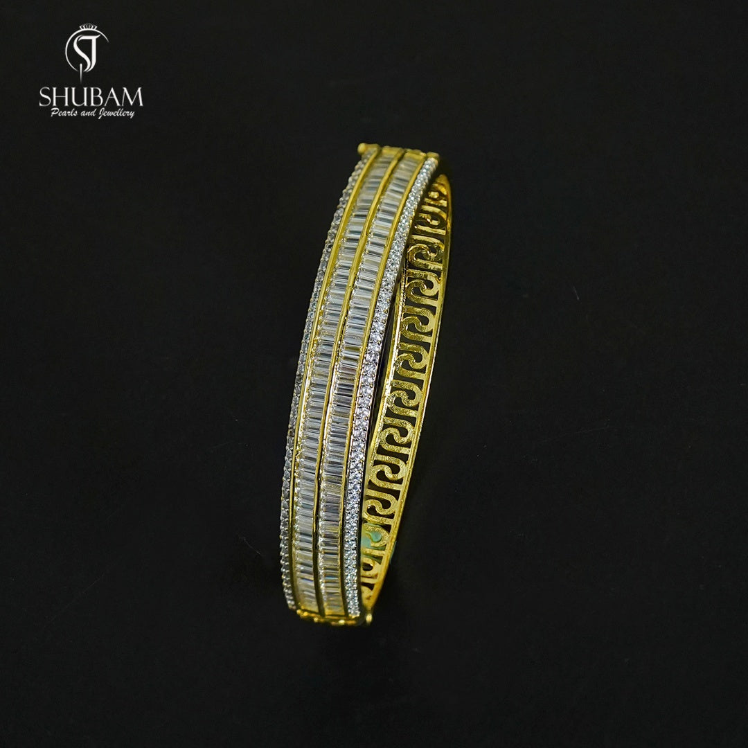 BRACELET/BANGLE Bracelet 001 WHITE Openable