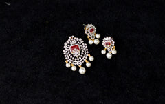 PENDANT SET / LOCKETS Pendant set 251 DIAMOND RUBY