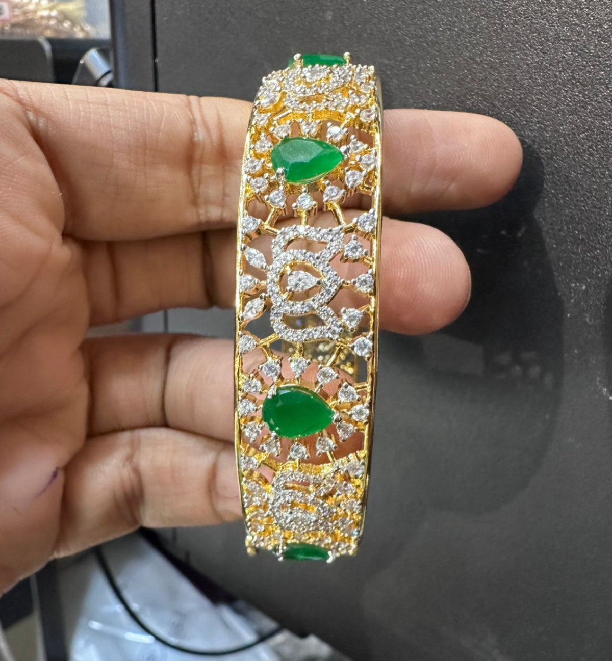 BRACELET/BANGLE Bangle 015 EMERALD 2'8