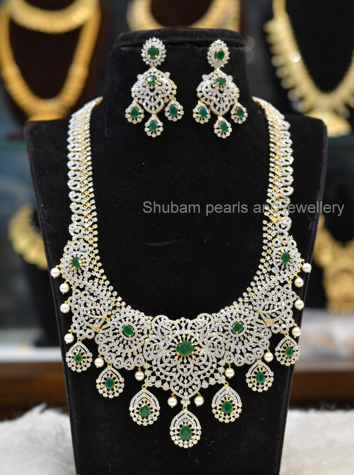 NECKLACE Long Necklace 013 - NE013 DIAMOND EMERALD