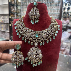 NECKLACE Nk114 VICKTORIAN  Mint Blue