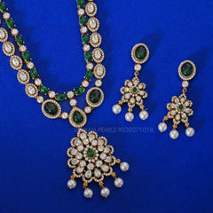 NECKLACE Necklace 829 MOISSANITE EMERALD