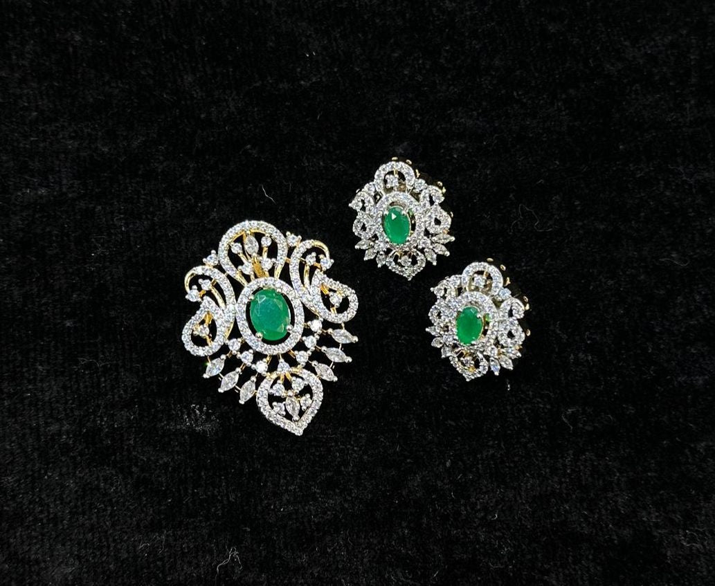 PENDANT SET CHAINS pendant set 170 DIAMOND EMERALD