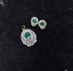 PENDANT SET CHAINS pendant set 129 DIAMOND EMERALD