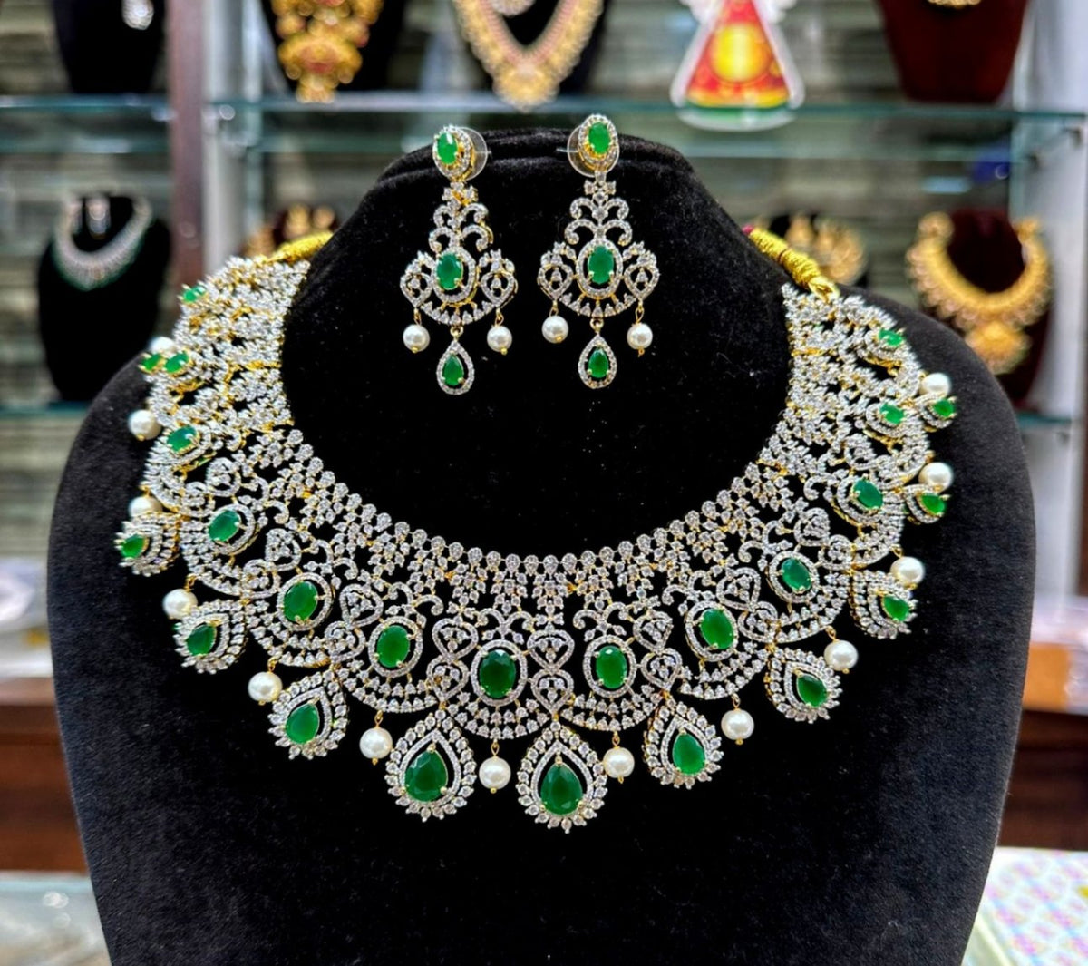 NECKLACE necklace 672 DIAMOND EMERALD