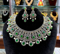 NECKLACE necklace 672 DIAMOND EMERALD