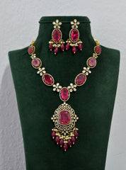 NECKLACE Necklace 924 VICKTORIAN  RUBY