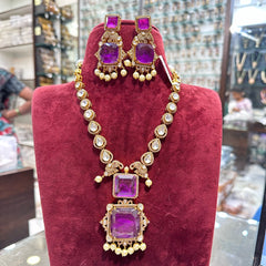 NECKLACE Necklace 564 MOZONITE EMETHYST PURPLE