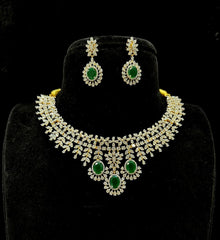 NECKLACE necklace 497 DIAMOND  EMERALD