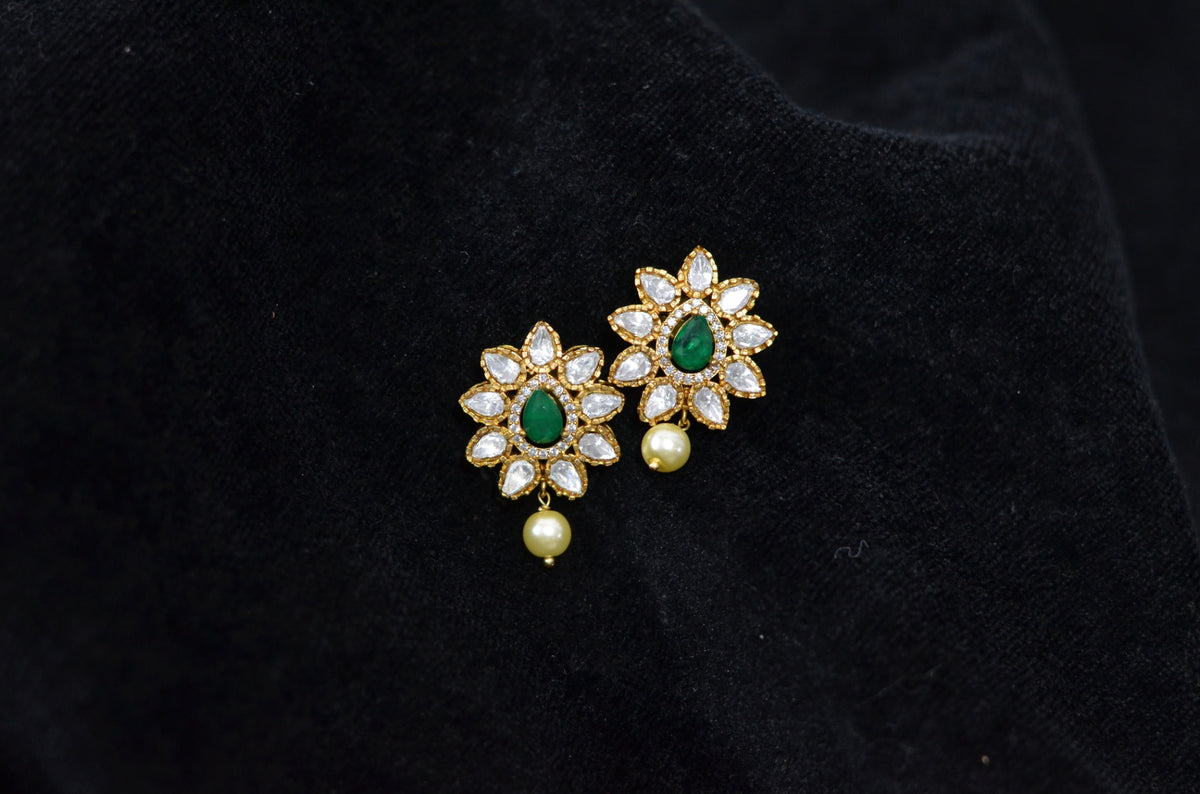 STUDS EARTOPS EARTOPS 029 MOZONITE medium