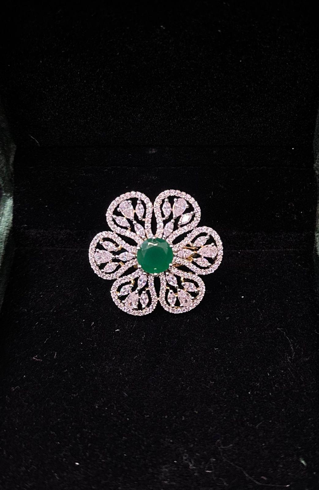 FINGERRING finger ring 43 DIAMOND EMERALD