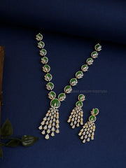 NECKLACE Necklace 731 DIAMOND EMERALD