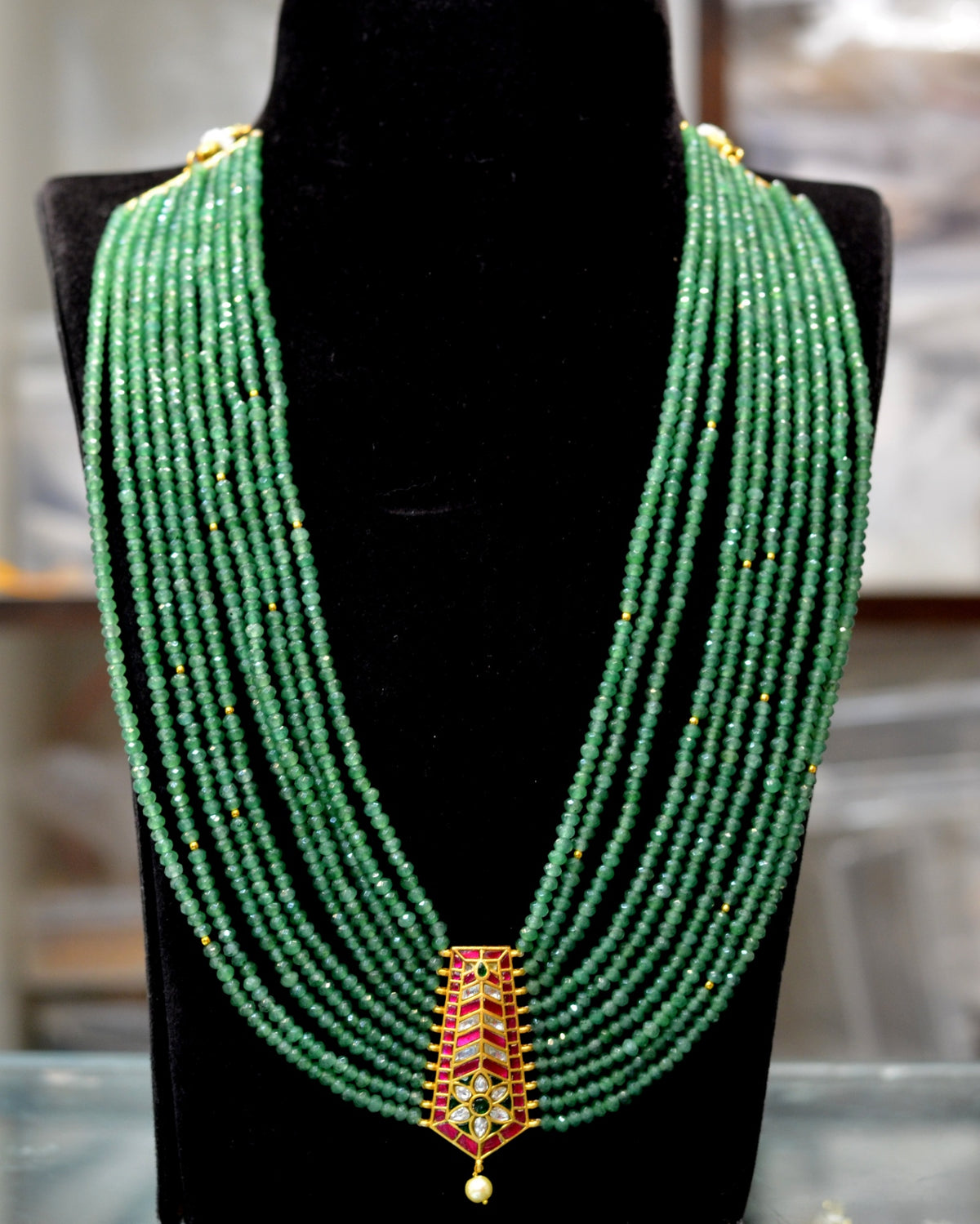 JADAU necklace 615 JADAU EMERALD